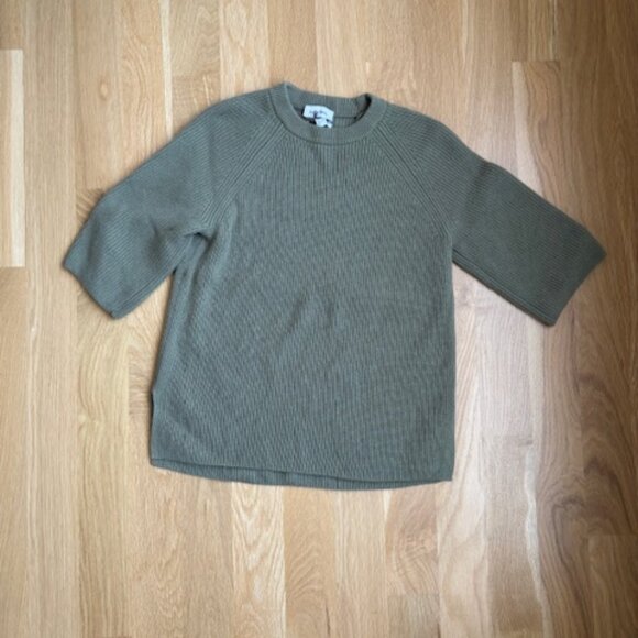 Merino Wool Olive Green Short Sleeve Sweater - Picture 1 of 3